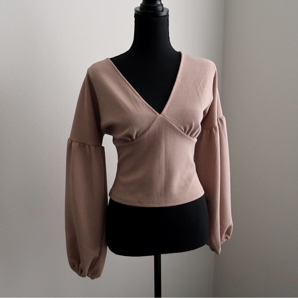 Express V-Neck Puff Sleeve Top